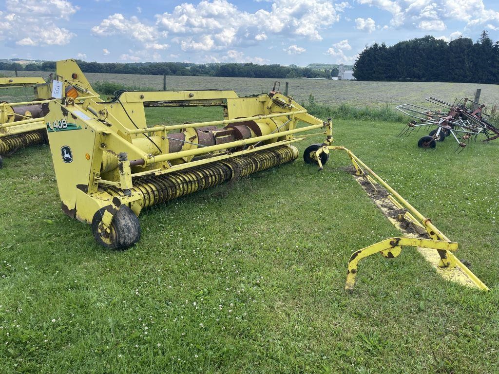 2009 John Deere 640B Harvester Head