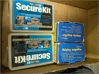 PHILIPS SECURE KITS, MAGINIFIERS