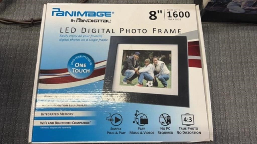 LED Digital Photo Frame 8" Panimage
