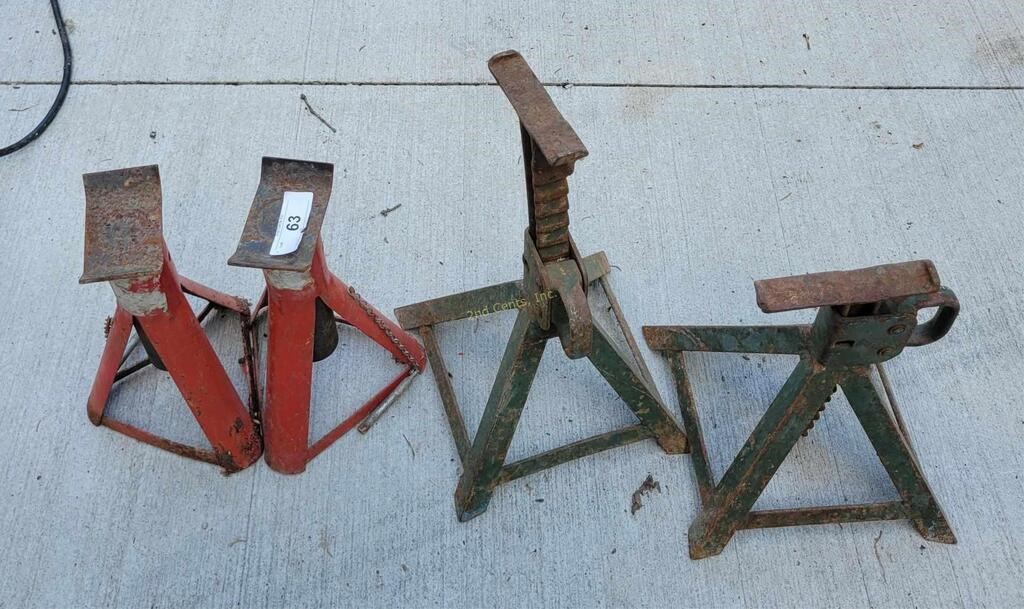 2 Pair Of Jack Stands