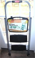 Rubbermaid folding 3 step stool