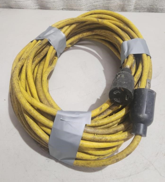 100' 12ga, 15a Extension Cord