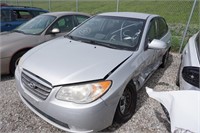 2009 SILVER HYUNDAI ELANTRA GLS/SE