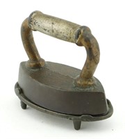 Miniature Toy Cast Iron Sad Iron w/ Trivet