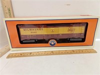 LIONEL Milwaukee Road BOXCAR Nib