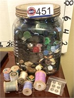 VINTAGE BUTTONS & THREAD