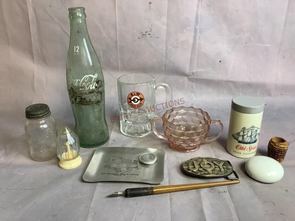 FARM COLLECTIBLES, ANTIQUES AND HOUSEHOLDS