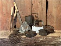 Primitive Hand Tool Cooking Group