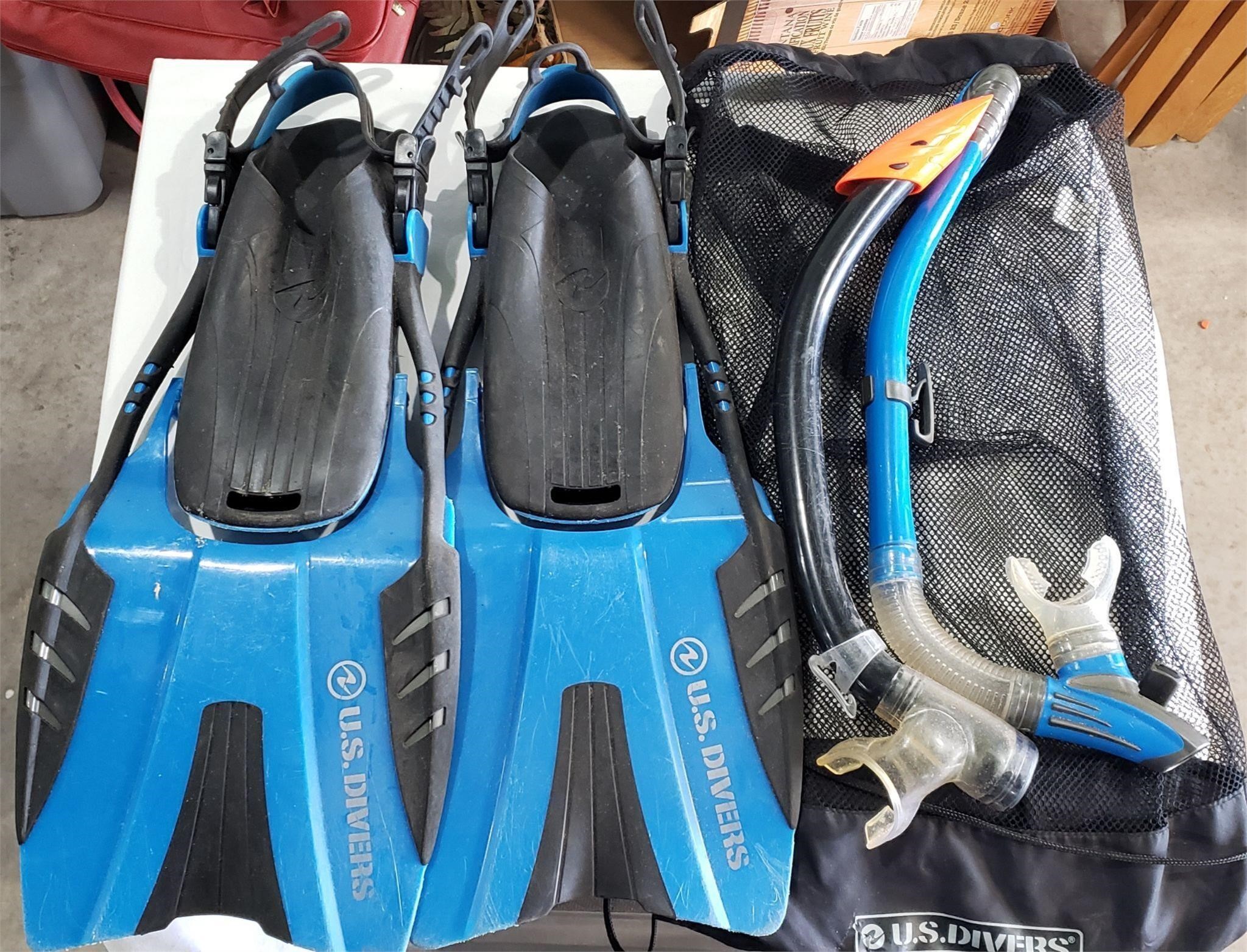 Snorkels and Flippers in Bag-US Divers Brand-L/XL