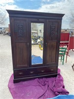 Antique wood Wardrobe