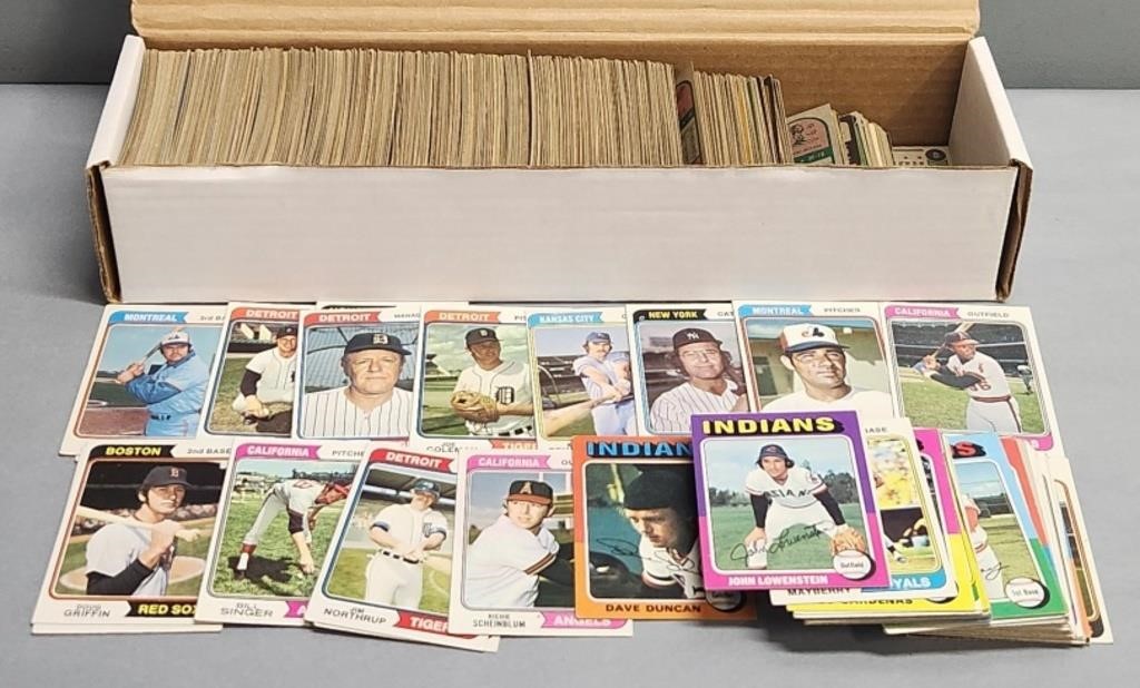 500+/- 1970's Topps Baseball Cards