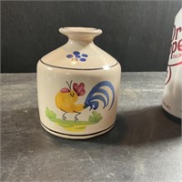 Italian handpainted rooster jar DERUTA