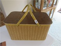 Vintage Picnic Basket - Place Mats NO SHIP