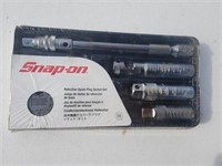 New in the box Snap-On retention spark plug set.