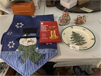 SPODE CHRISTMAS PLATE AND MISC