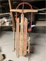 Vintage Flying O Sled  (needs repair)