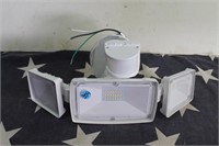 Outdoor Security Light - NEW - LED
