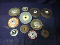 VARIOUS SIZED GRINDING WHEELS AND DISCS