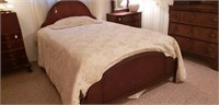 Vintage Full Size Bed Wooden