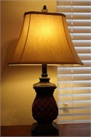 Table lamp, 26" tall