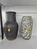Pottery vases approx 8-10 in tall