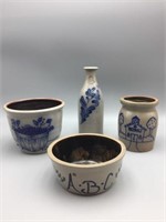 4 modern blue decorated stoneware pieces