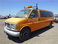 2000 GMC Savana Passenger Van