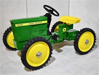 Ertl John Deere 7020 Pedal Tractor