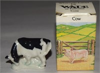 Vtg Wade Whimsie Land Porcelain Cow Figure & Box