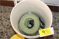 Bucket of tow straps - 4 ct