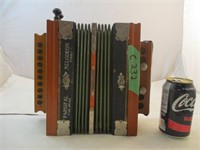 Accordeon diatonique vintage