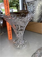 7.5 inch unmarked crystal vase with bird pattern,