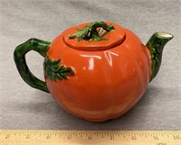 Vintage Japan Tomato Teapot