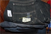LOT OF 5 SIZE 34 JEANS