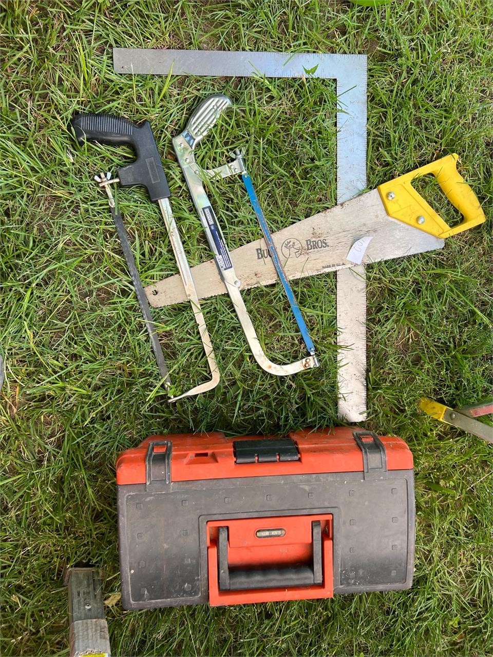 NEW & USED TOOLS & FISHING ITEMS