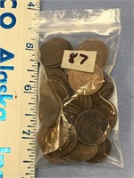 Small bag of collectors pennies   (a 7)