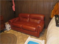 Leather Sofa Love Seat (Bring help to load