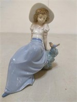 Lladro NAO Listening to the Birds song Porcelain S