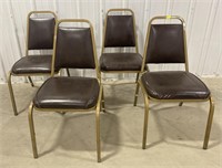 (Z) 
Set of 4 Vinyl Lined Metal Chairs