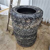 4 - 35x12.50R20 Tires 40% Tread