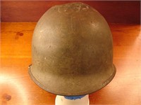 US WWII front seam helmet with liner
