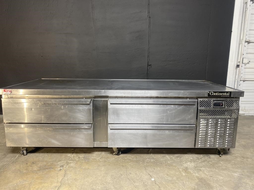 Continental four drawer refrigerated chef base