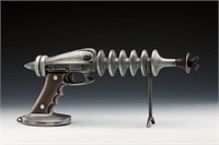 Cast bronze and aluminum extraterrestrial  RAY GUN