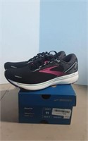 Brooks "Ghost 14" Womens Shoes (Size 11)