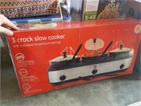 GE 3 crock slow cooker