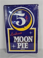 New Moon Pie 5¢ Tin Sihn