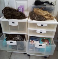 V - LOT OF WIGS & HAIR PIECES (M14)