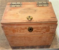 One wooden box with utensils and other items