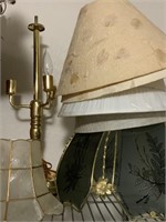 VTG BRASS TABLE LAMP+UMBRELLA SHADE GLASS