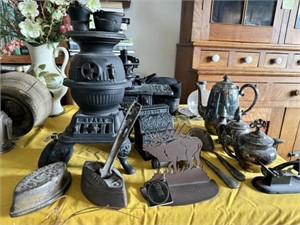 Cast Iron & Metal Vintage Collection